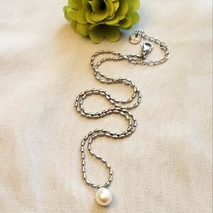 Stainless Steel and Genuine Pearl Necklace.
